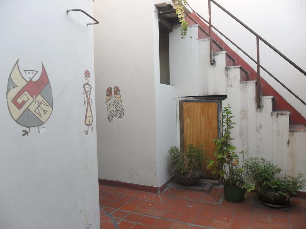 Hostel Casa De Barro San Salvador de Jujuy Exterior foto